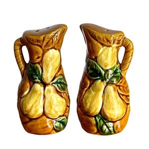 Pear Cluster Salt and Pepper Set